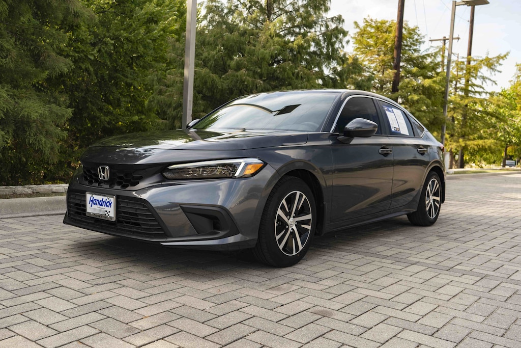 Used 2024 Honda Civic LX Hatchback