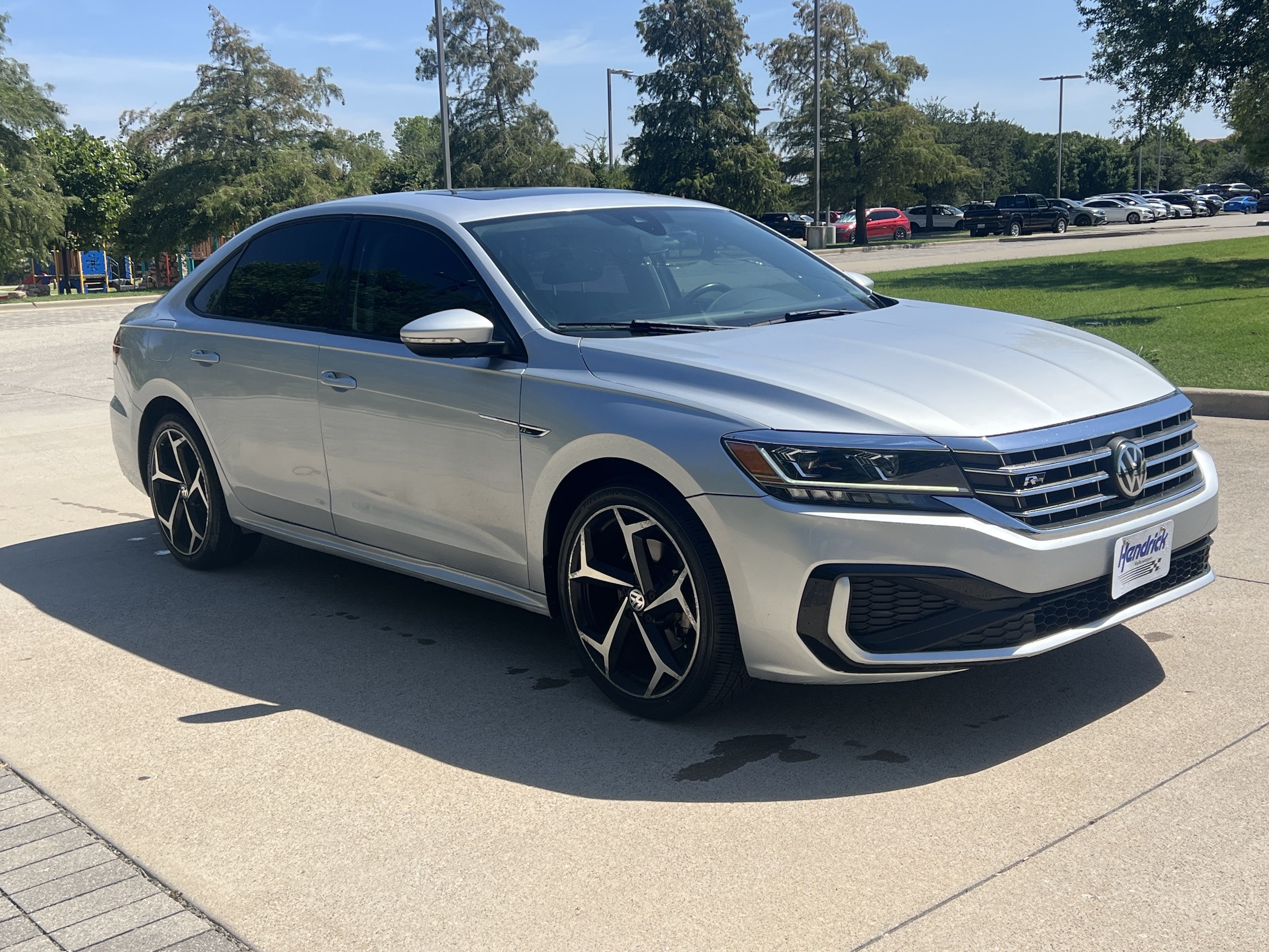 Volkswagen Passat 2.0T R-Line