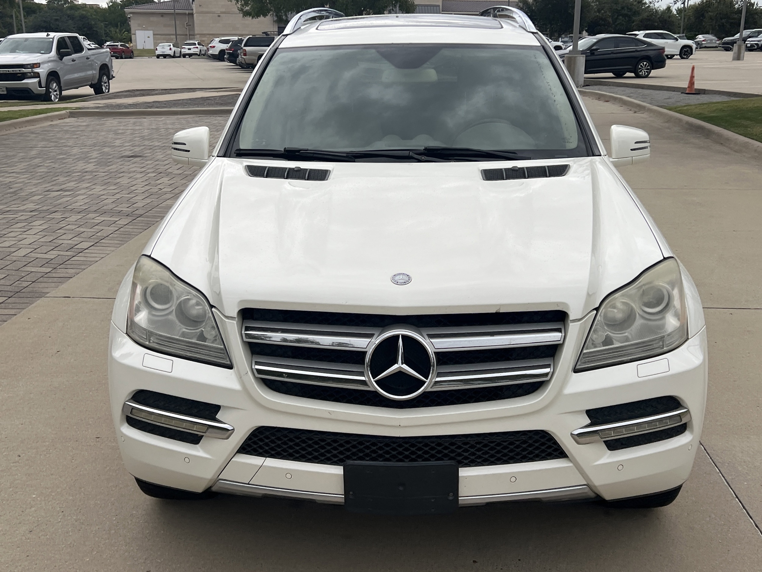 2012 Mercedes Benz GL 350 BlueTEC photo 3