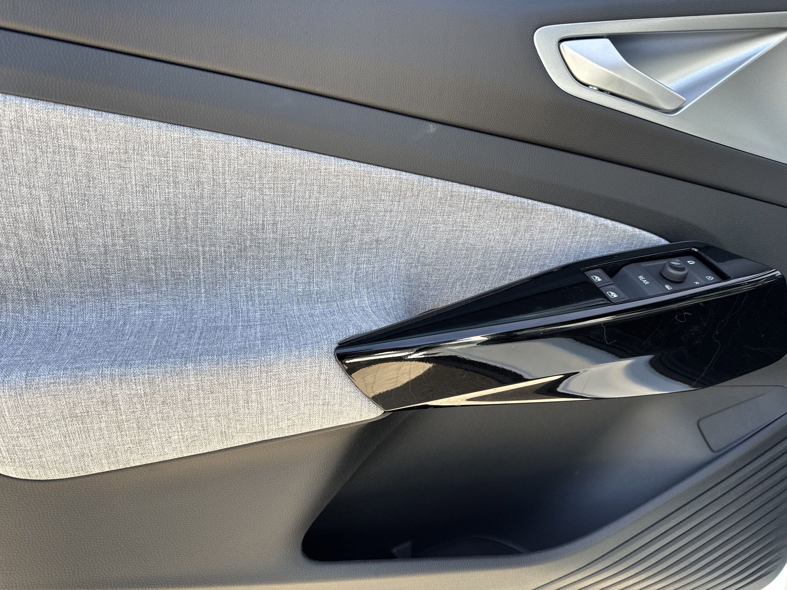 2026 Volkswagen ID.4 Pro