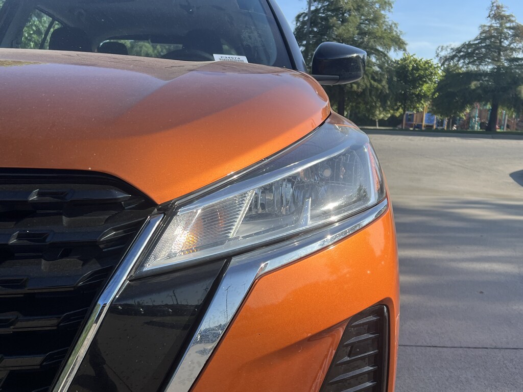 Used 2021 Nissan Kicks SV SUV