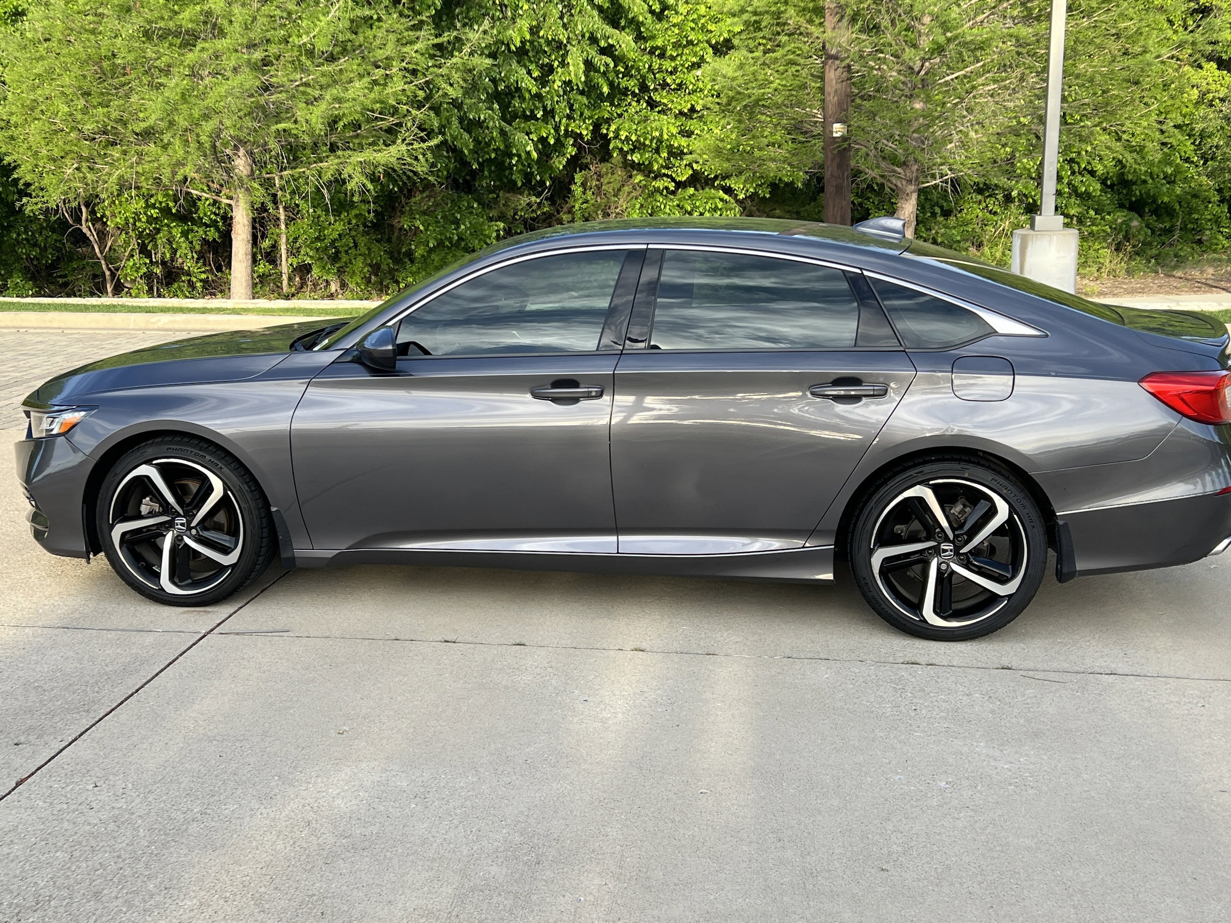 2019 Honda Accord Sport 1.5T photo 6