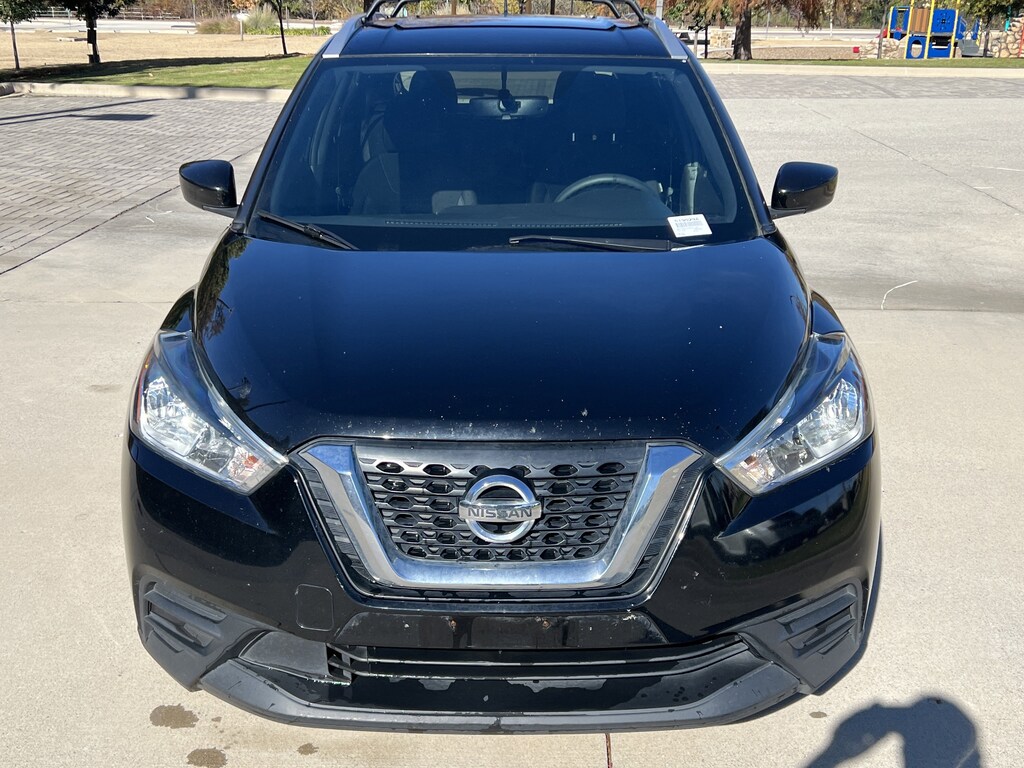 Used 2018 Nissan Kicks SV SUV
