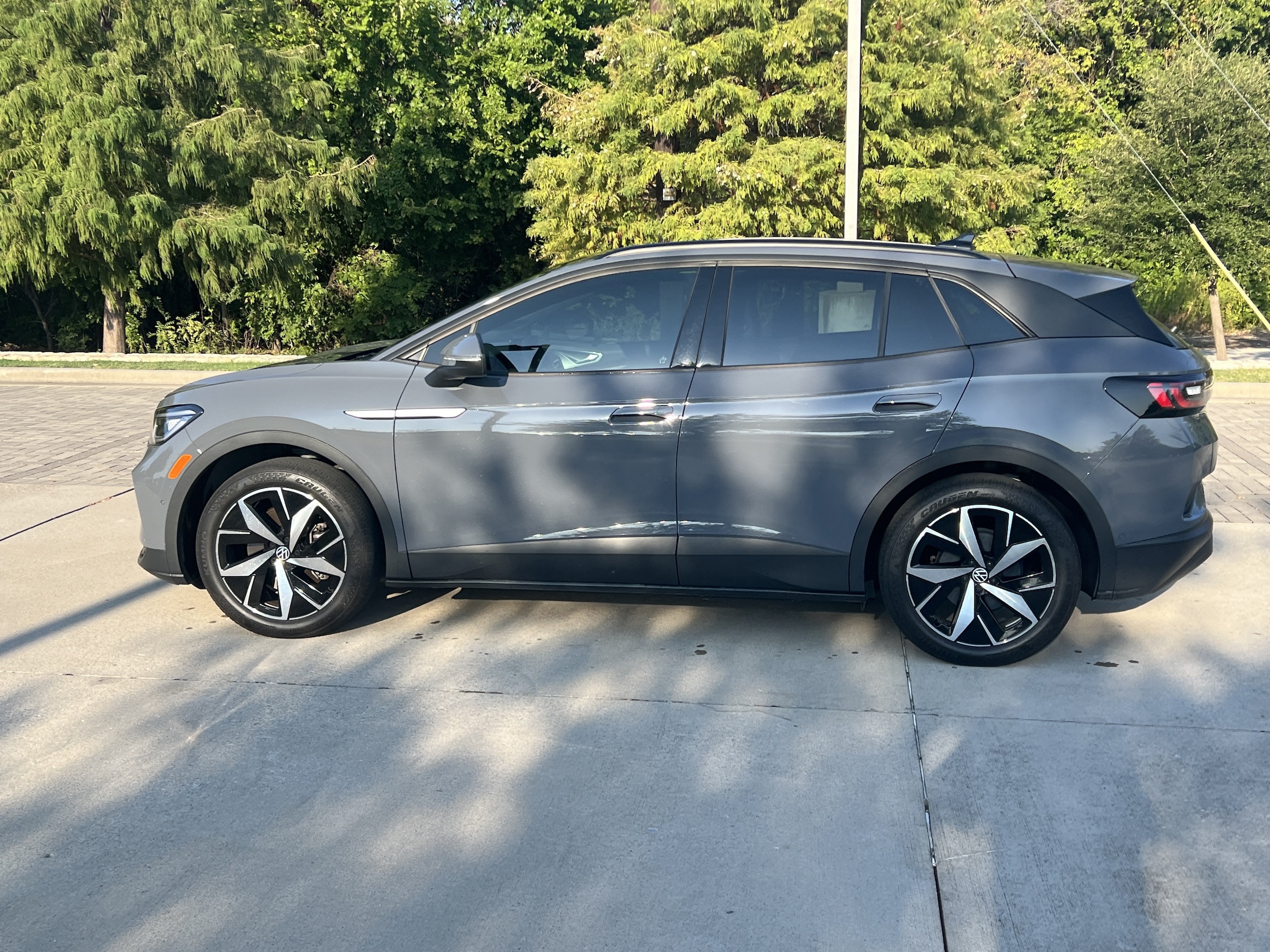 2023 Volkswagen ID.4 S