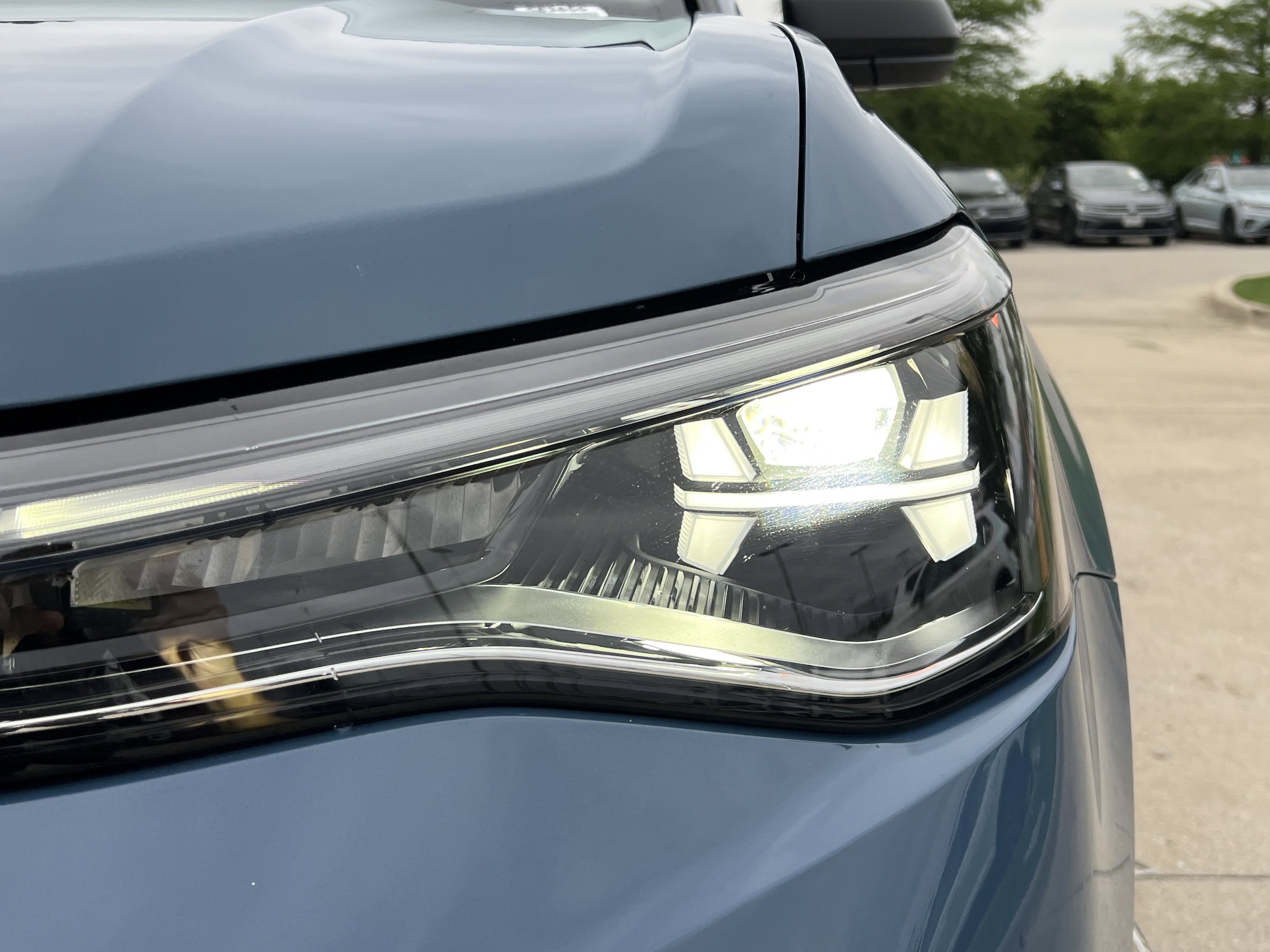 2025 Volkswagen Taos S photo 4