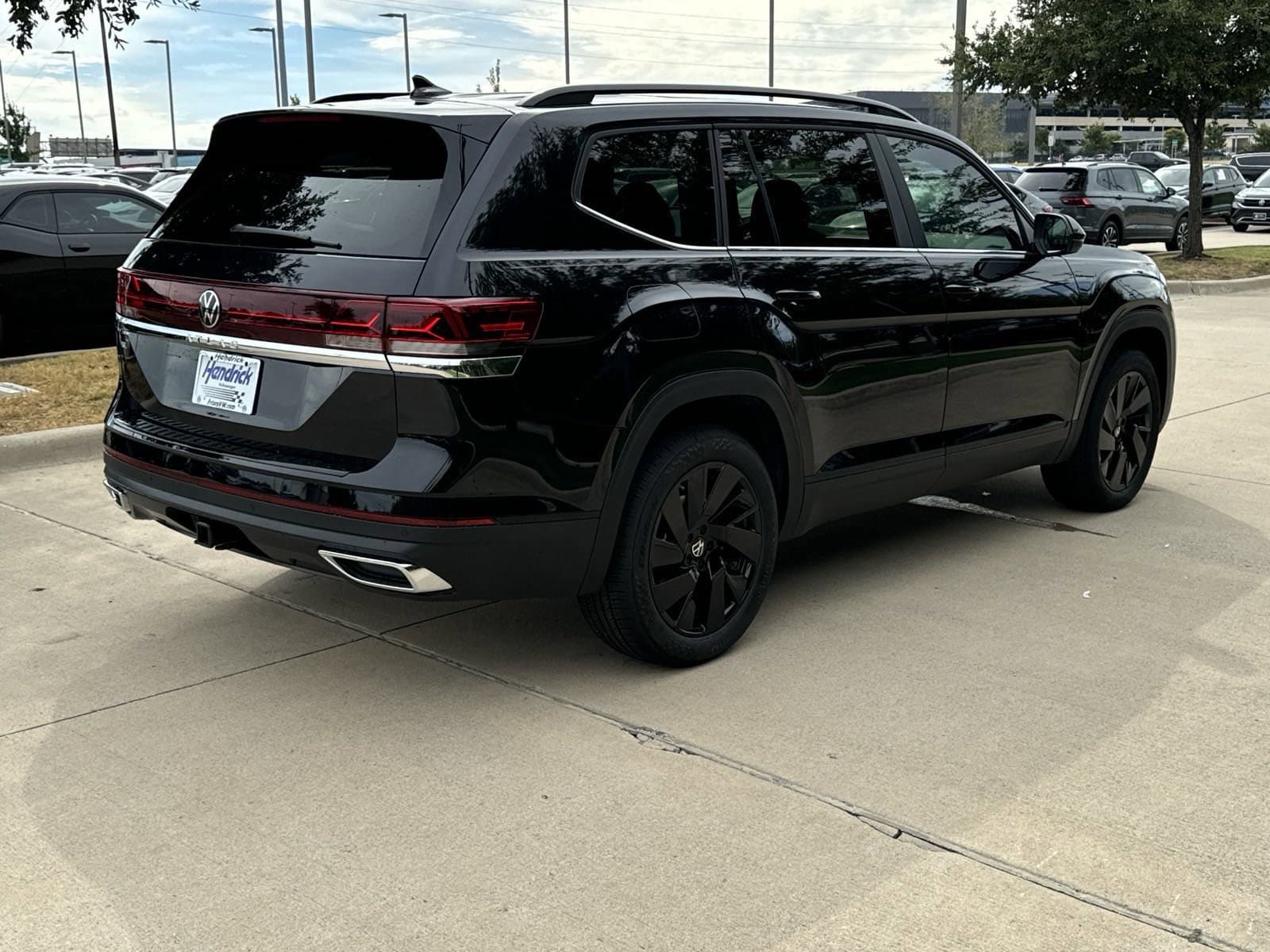 Volkswagen Atlas 2.0T SE W/Technology