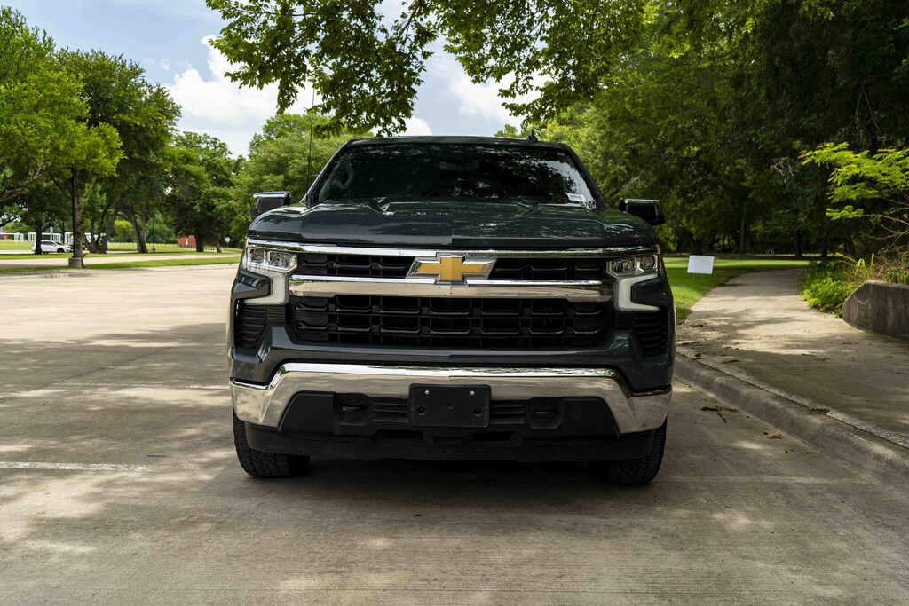 Used 2025 Chevrolet Silverado 1500 LT Pickup