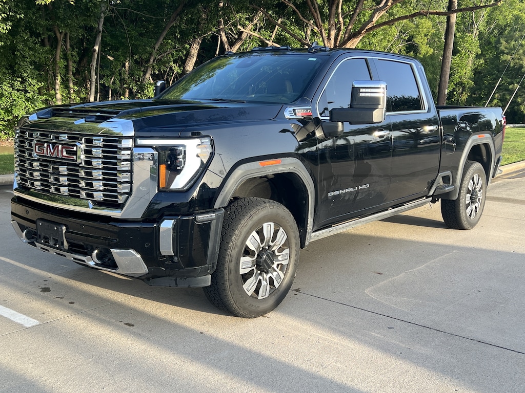 Used 2024 GMC Sierra 2500HD Denali Pickup