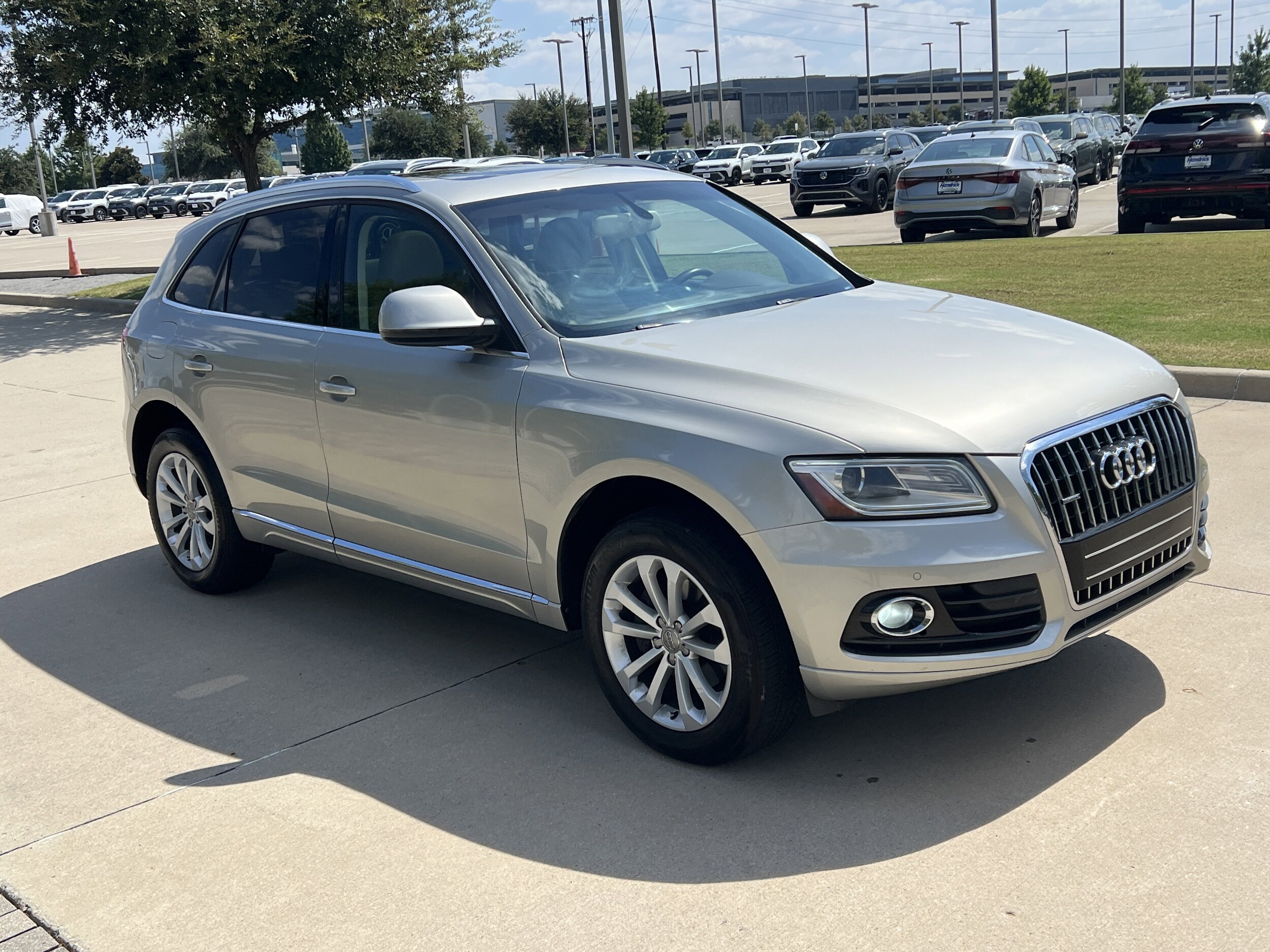 2014 Audi Q5 Premium Plus photo 2