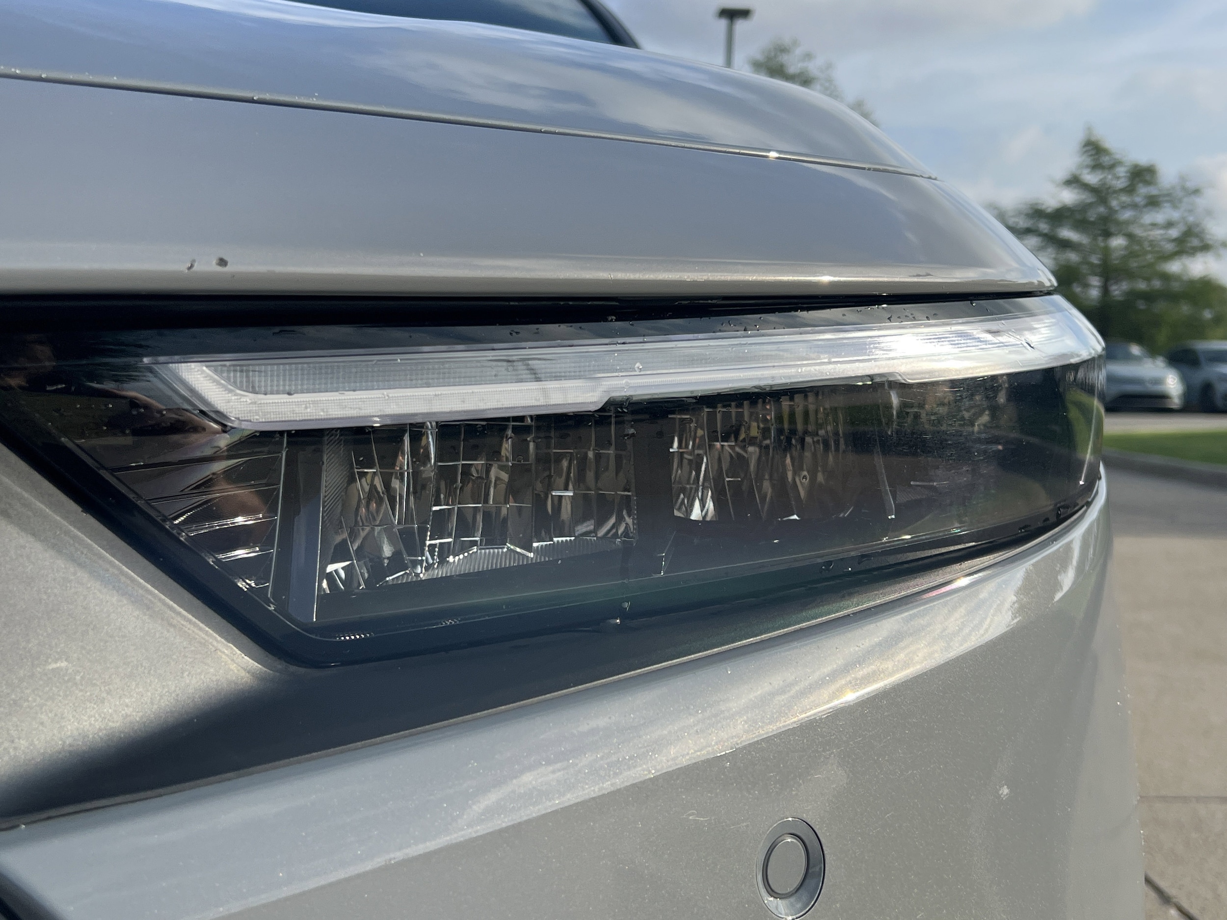 2025 Honda Accord Touring photo 4