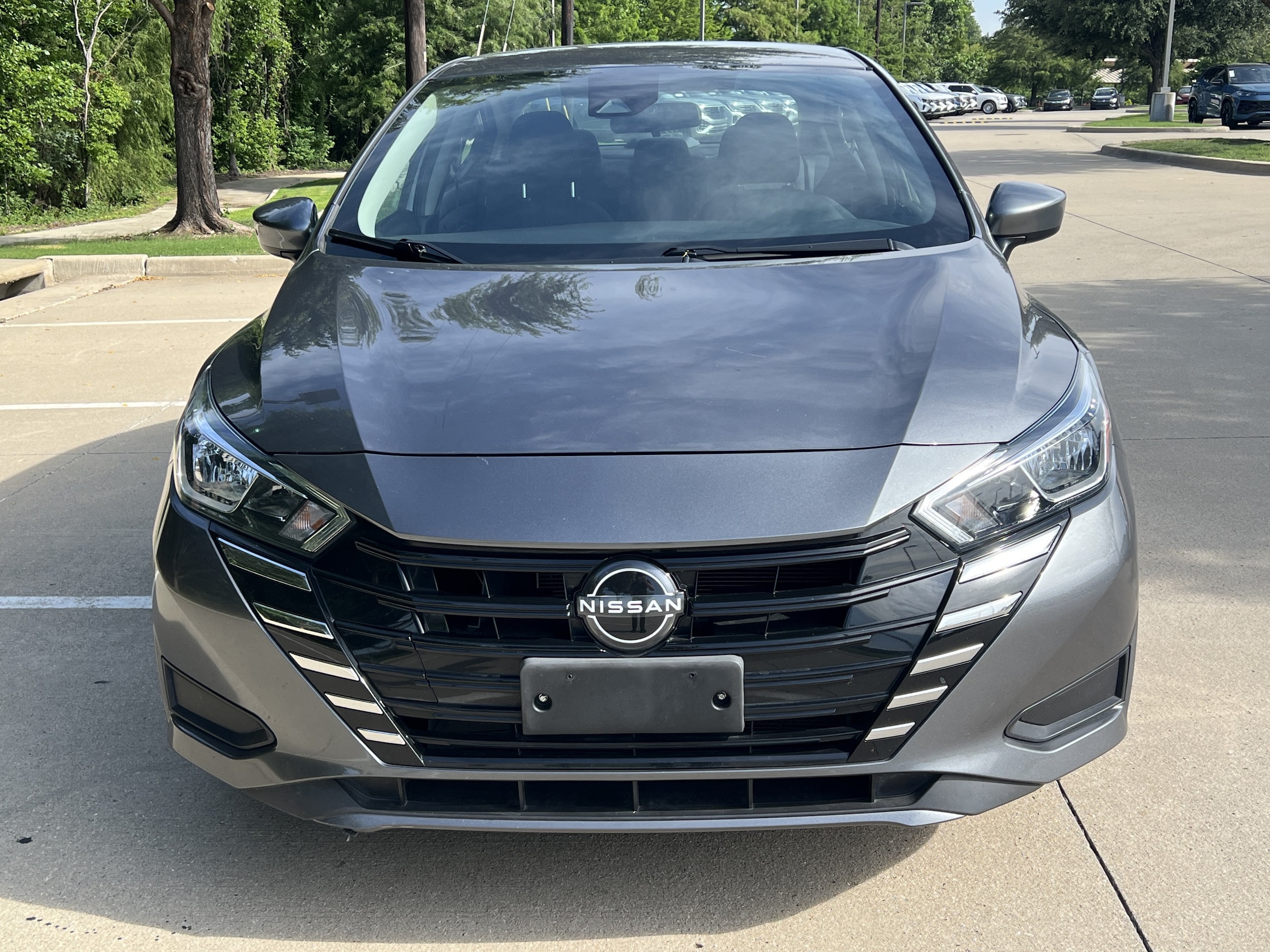 Nissan Versa SV
