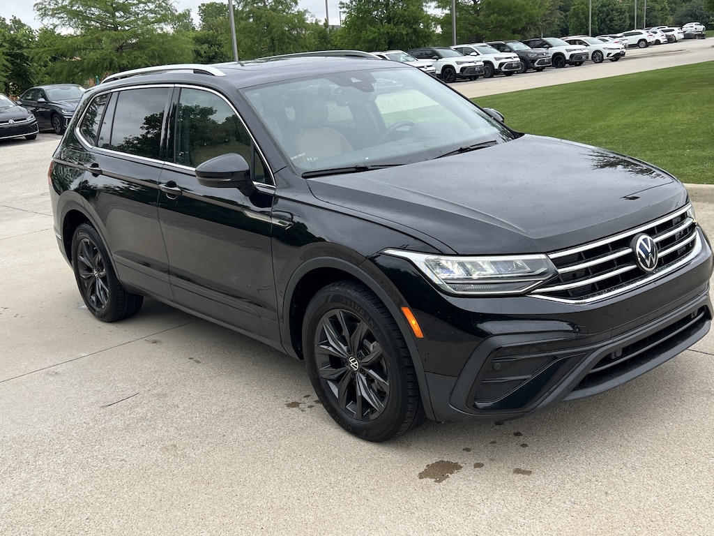 Used 2024 Volkswagen Tiguan SE SUV