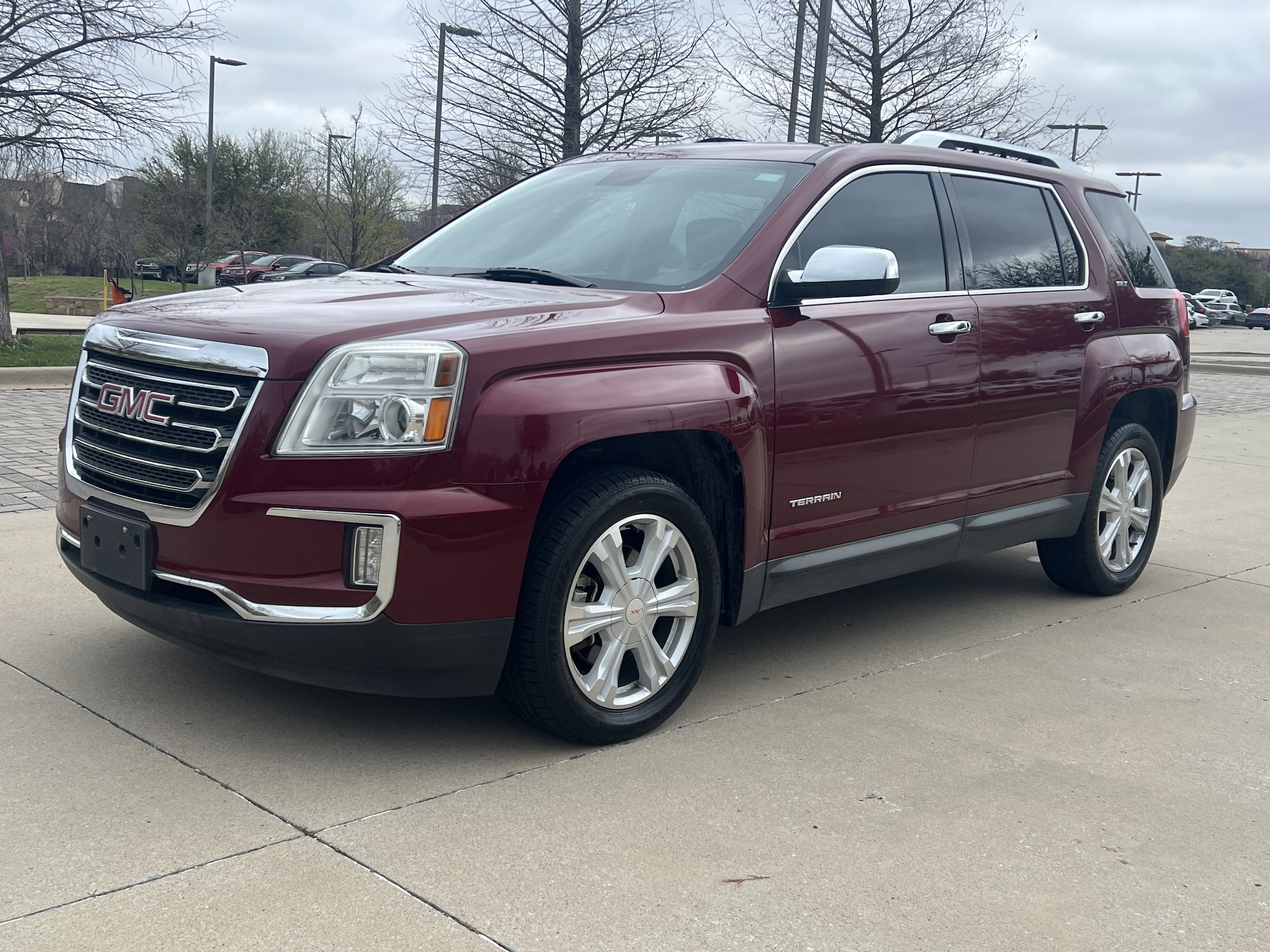 2017 GMC Terrain SLT photo 4