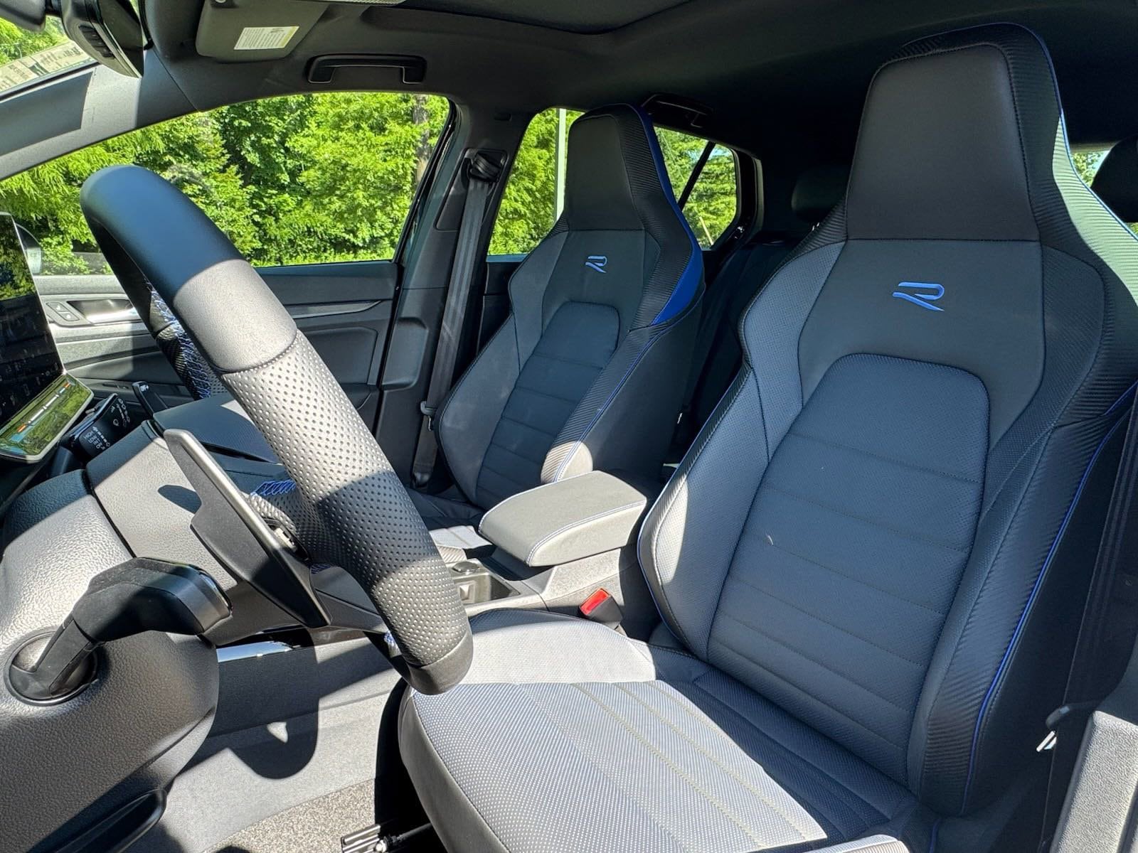 Volkswagen Golf R 2.0T