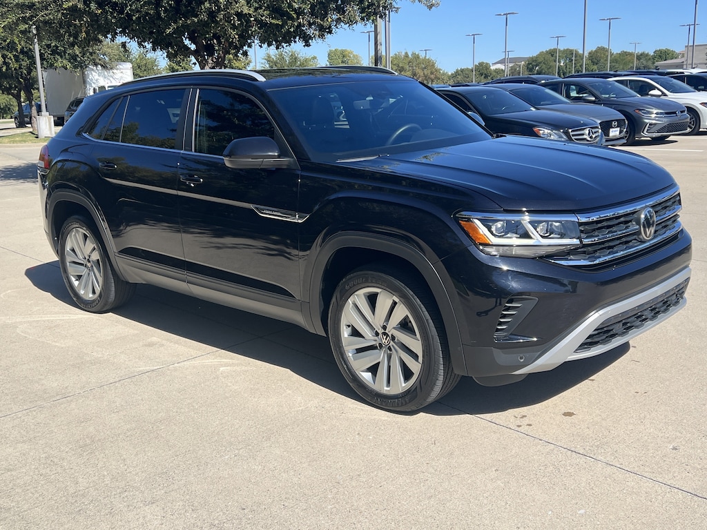 Used 2022 Volkswagen Atlas Cross Sport 3.6L V6 SE w/Technology SUV