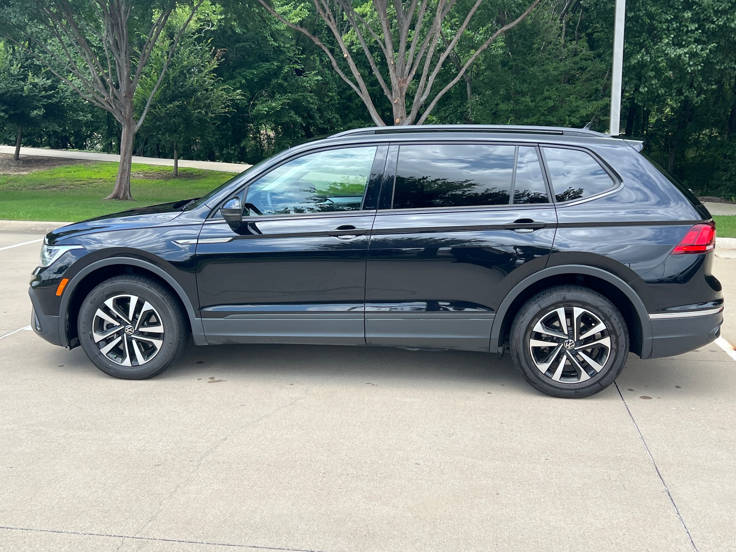 Volkswagen Tiguan S