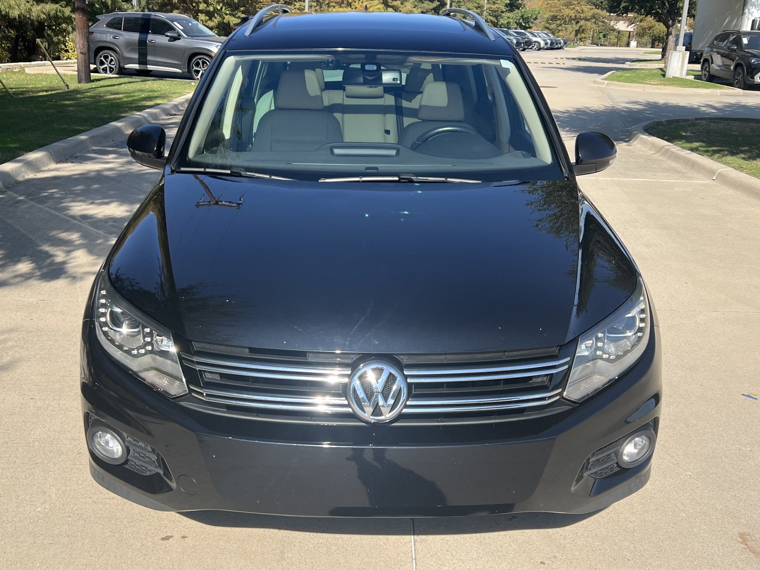 2016 Volkswagen Tiguan SE photo 3
