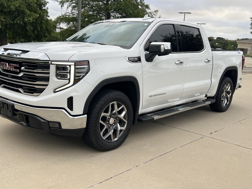 Used 2024 GMC Sierra 1500 SLT Pickup