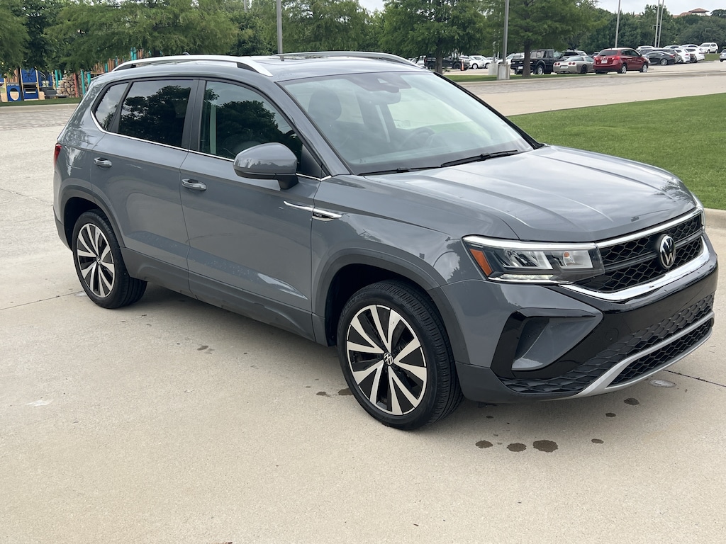 Used 2023 Volkswagen Taos SE SUV