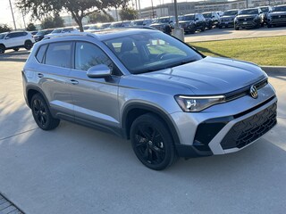 2025 Volkswagen Taos SE SUV