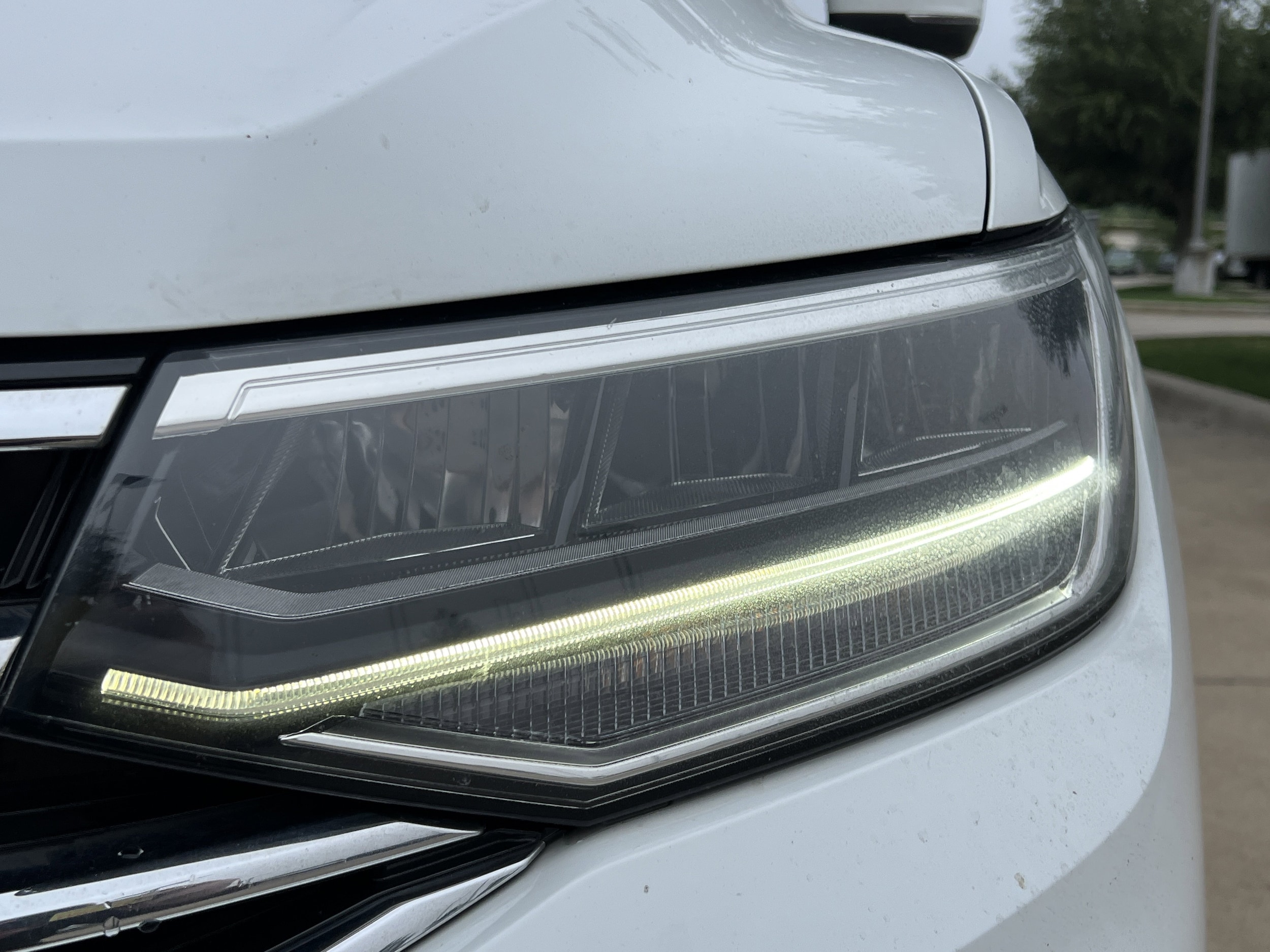 2022 Volkswagen Tiguan SE photo 5