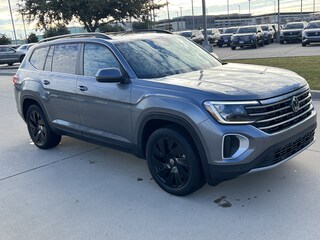 2025 Volkswagen Atlas 2.0T SE w/Technology SUV
