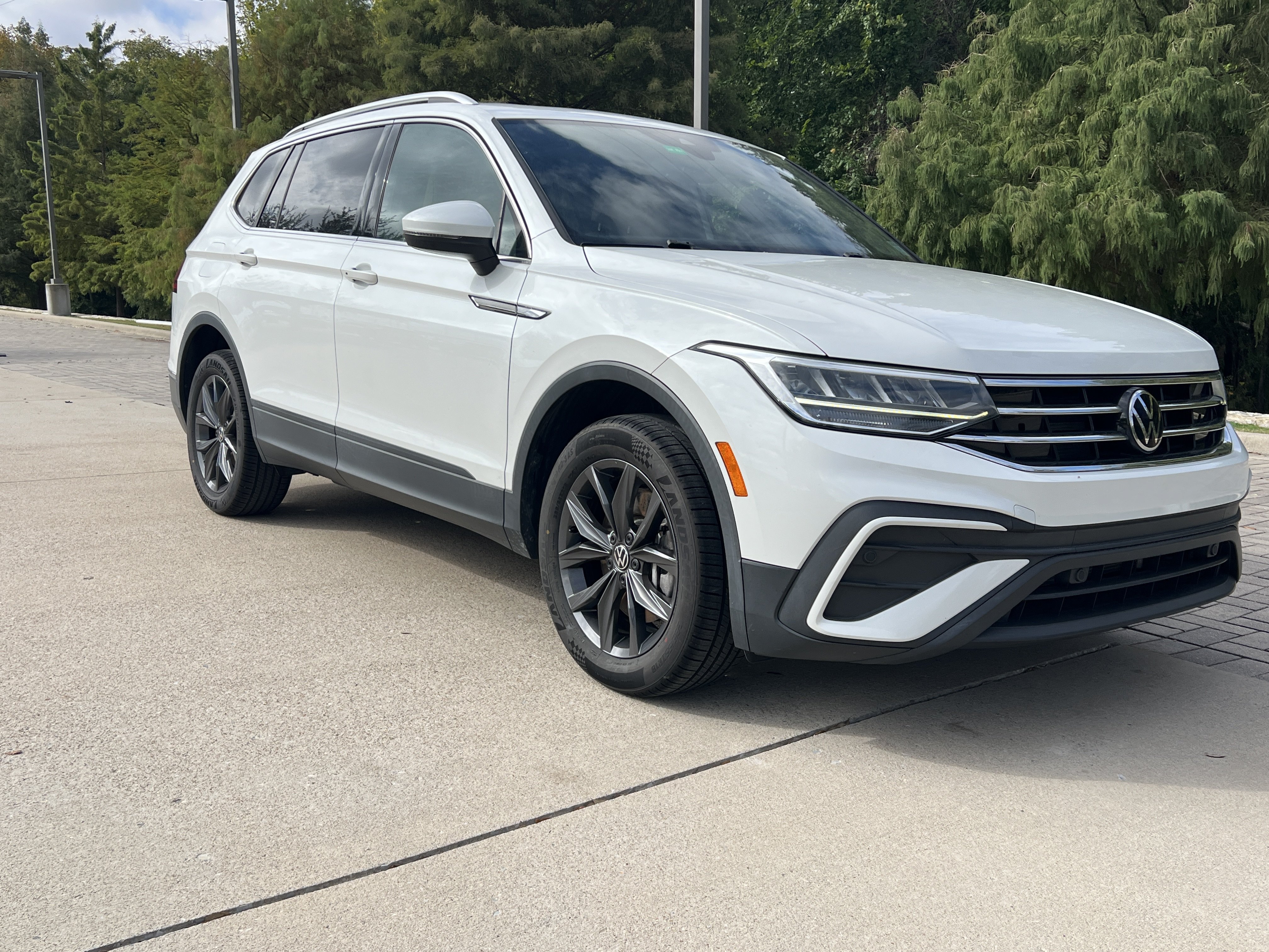 2023 Volkswagen Tiguan SE SUV