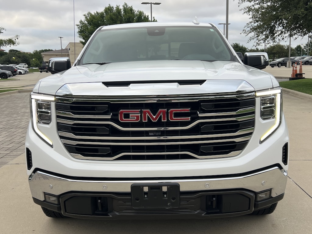 Used 2024 GMC Sierra 1500 SLT Pickup