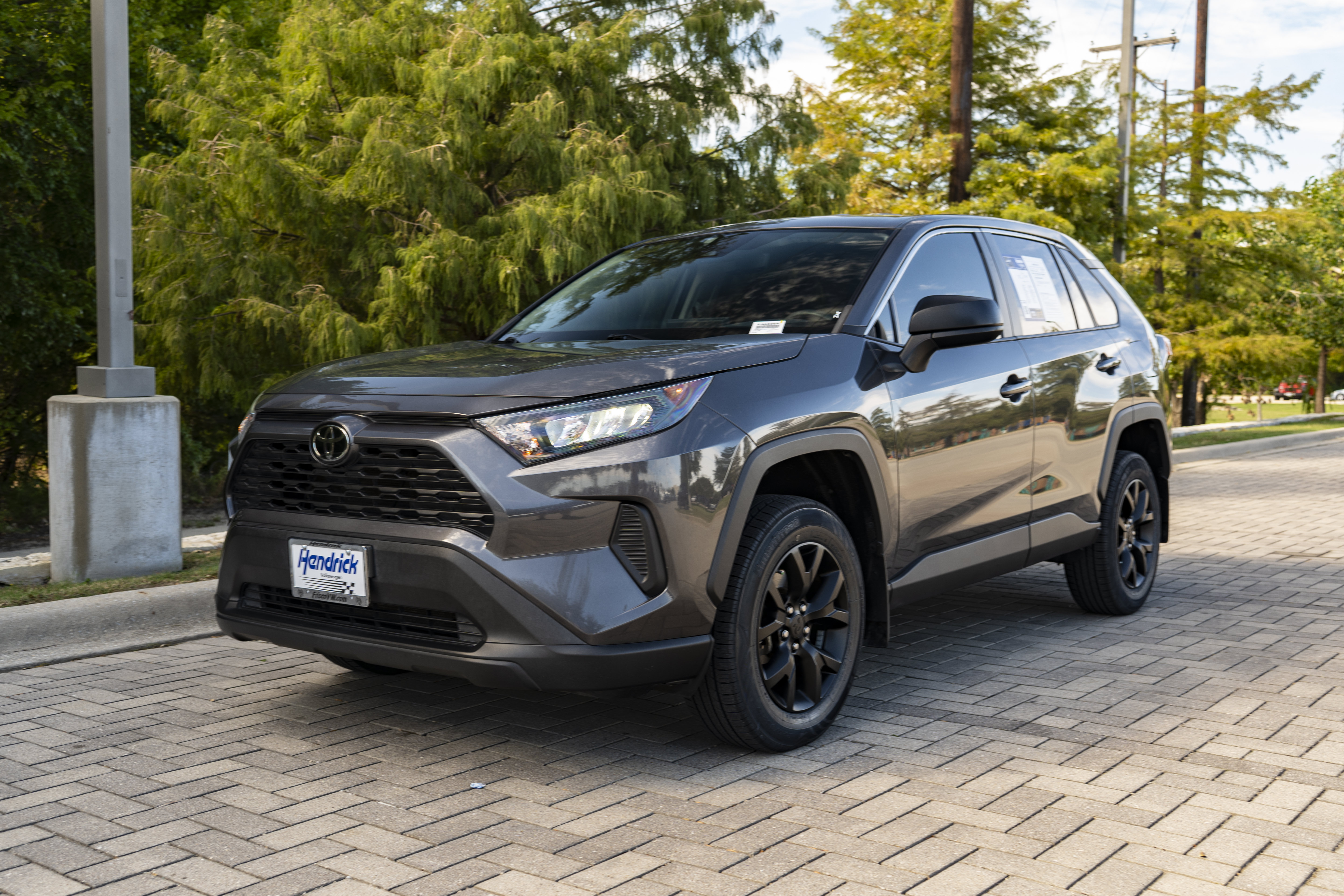 Used 2022 Toyota RAV4 LE SUV
