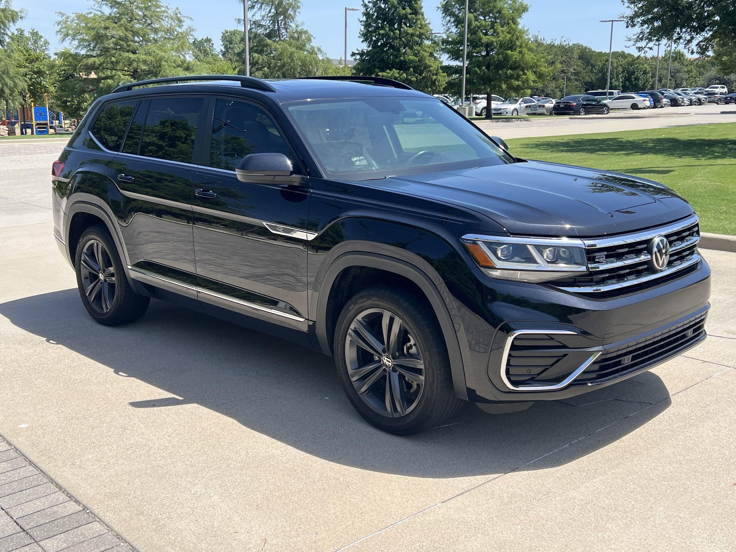 2021 Volkswagen Atlas 3.6L V6 SE w/Technology R-Line