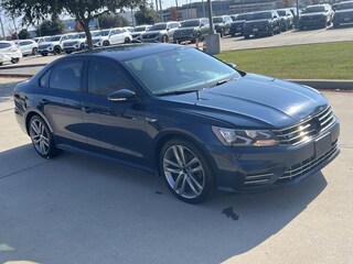 2018 Volkswagen Passat R-Line Sedan