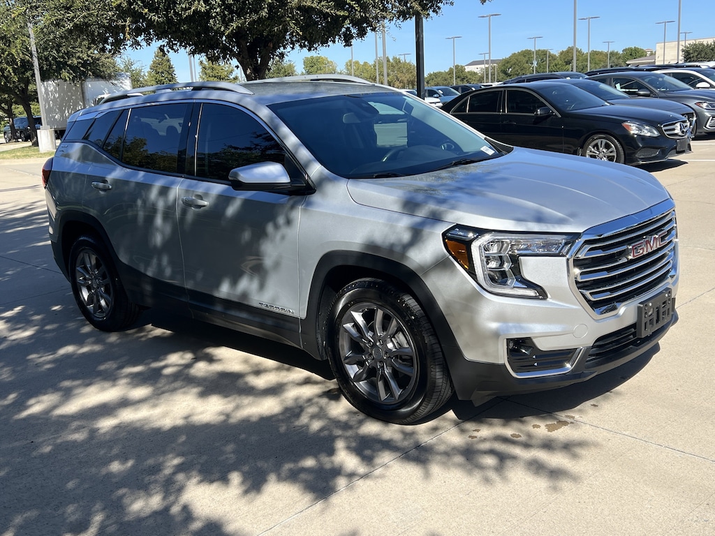 Used 2022 GMC Terrain SLT SUV