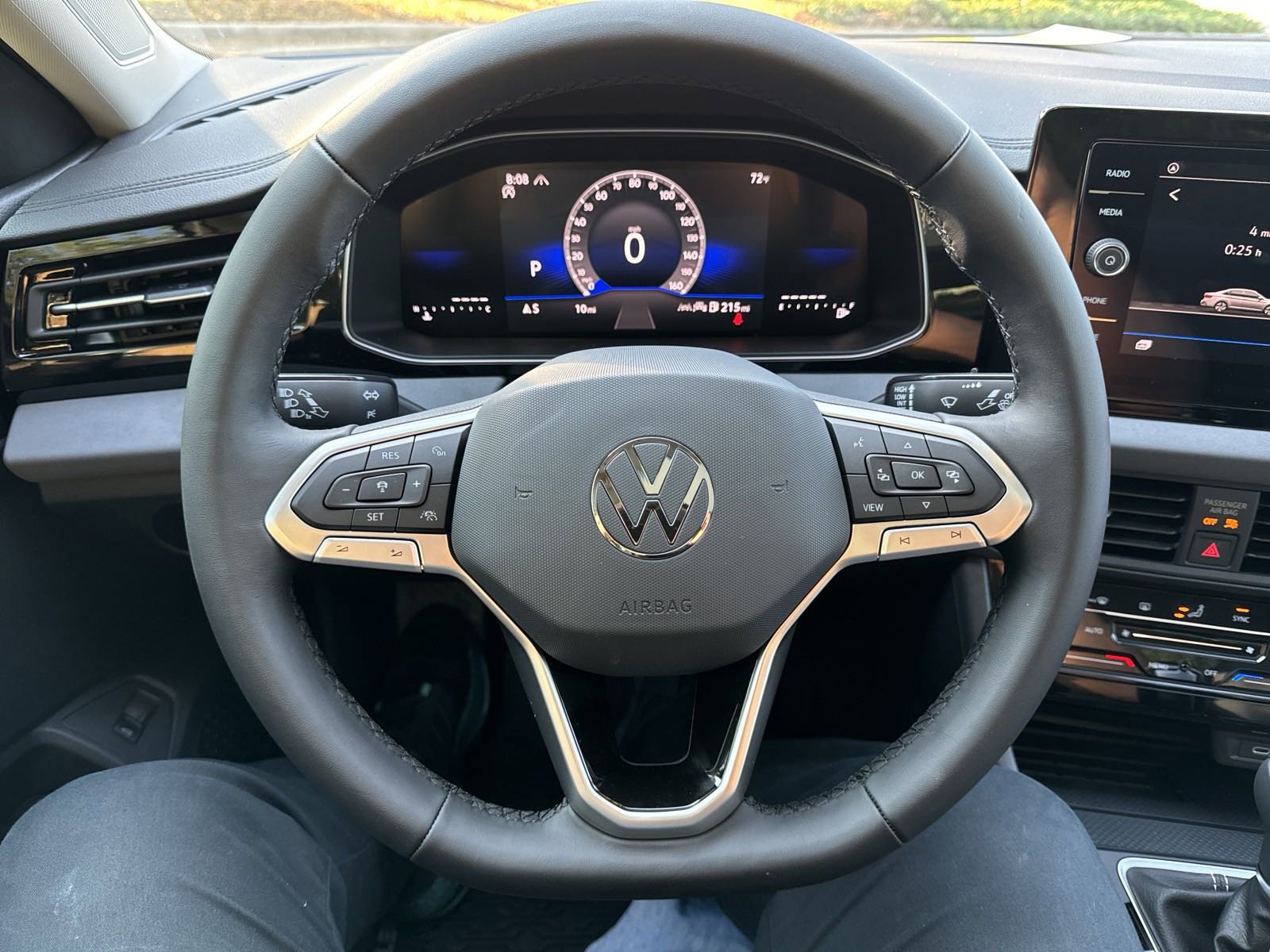 Volkswagen Jetta 1.5T SE