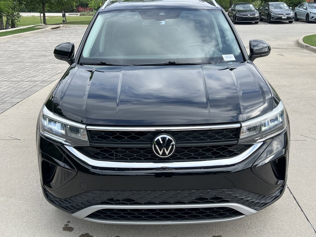 Used 2023 Volkswagen Taos SE SUV