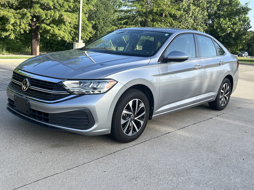 Used 2022 Volkswagen Jetta S Sedan