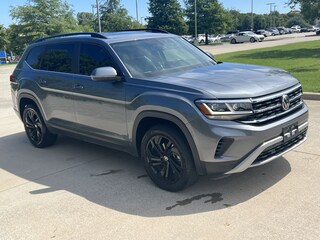 2022 Volkswagen Atlas 3.6L V6 SE w/Technology SUV