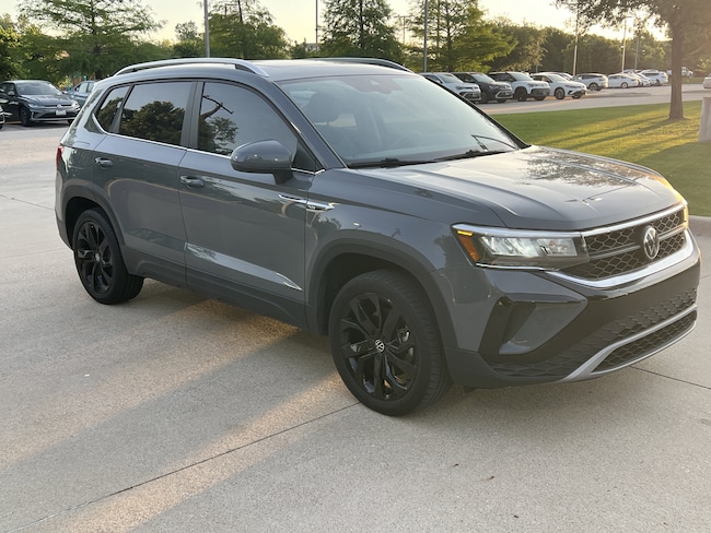 2023 Volkswagen Taos SE SUV