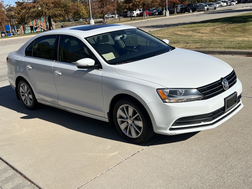 Used 2016 Volkswagen Jetta 1.4T SE w/Connectivity Sedan