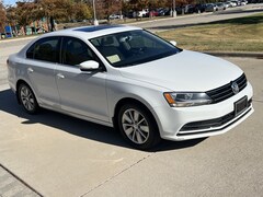 2016 Volkswagen Jetta 1.4T SE w/Connectivity Sedan