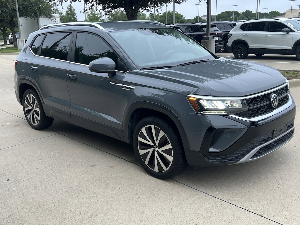 Used 2022 Volkswagen Taos SE SUV