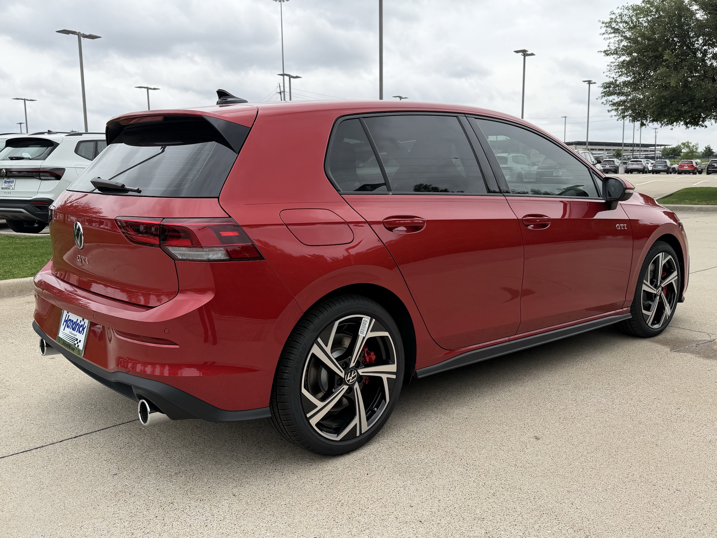 Volkswagen Golf GTI 2.0T SE