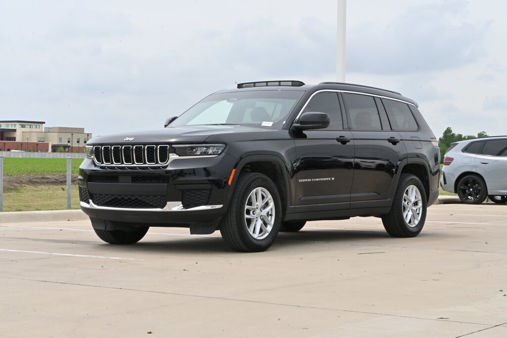Used 2024 Jeep Grand Cherokee L Laredo X SUV