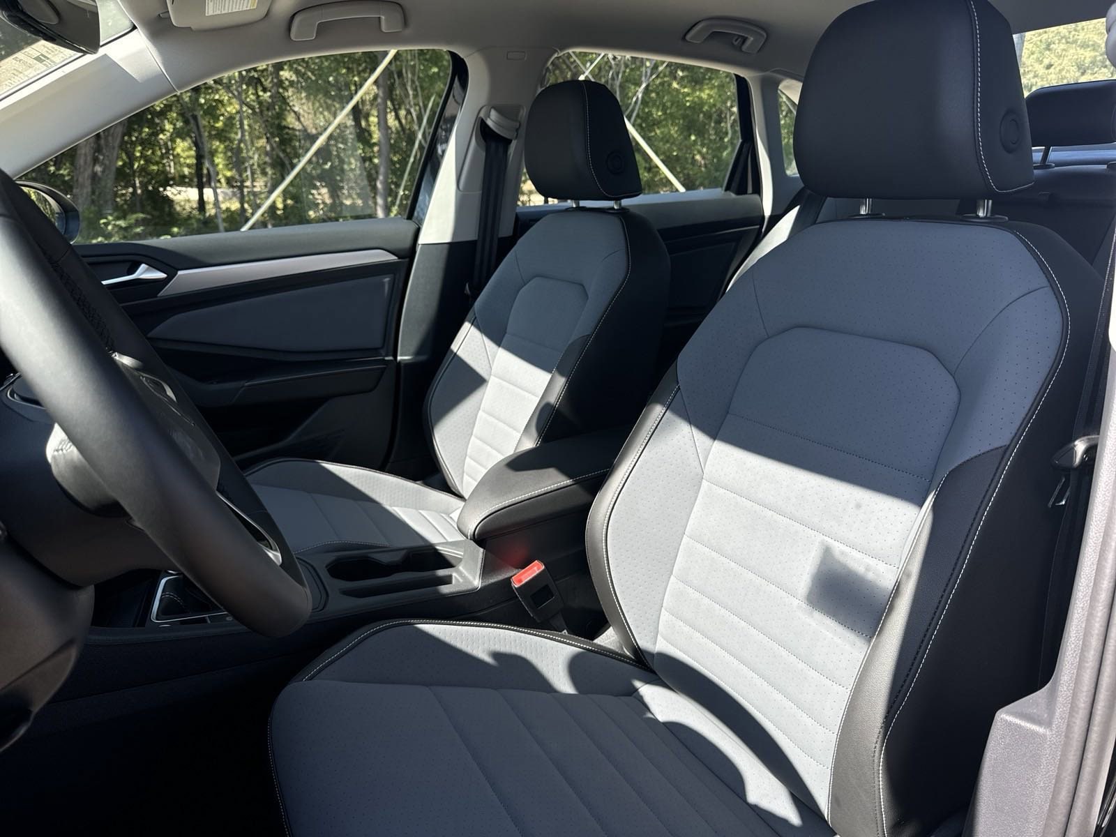 Volkswagen Jetta 1.5T SE