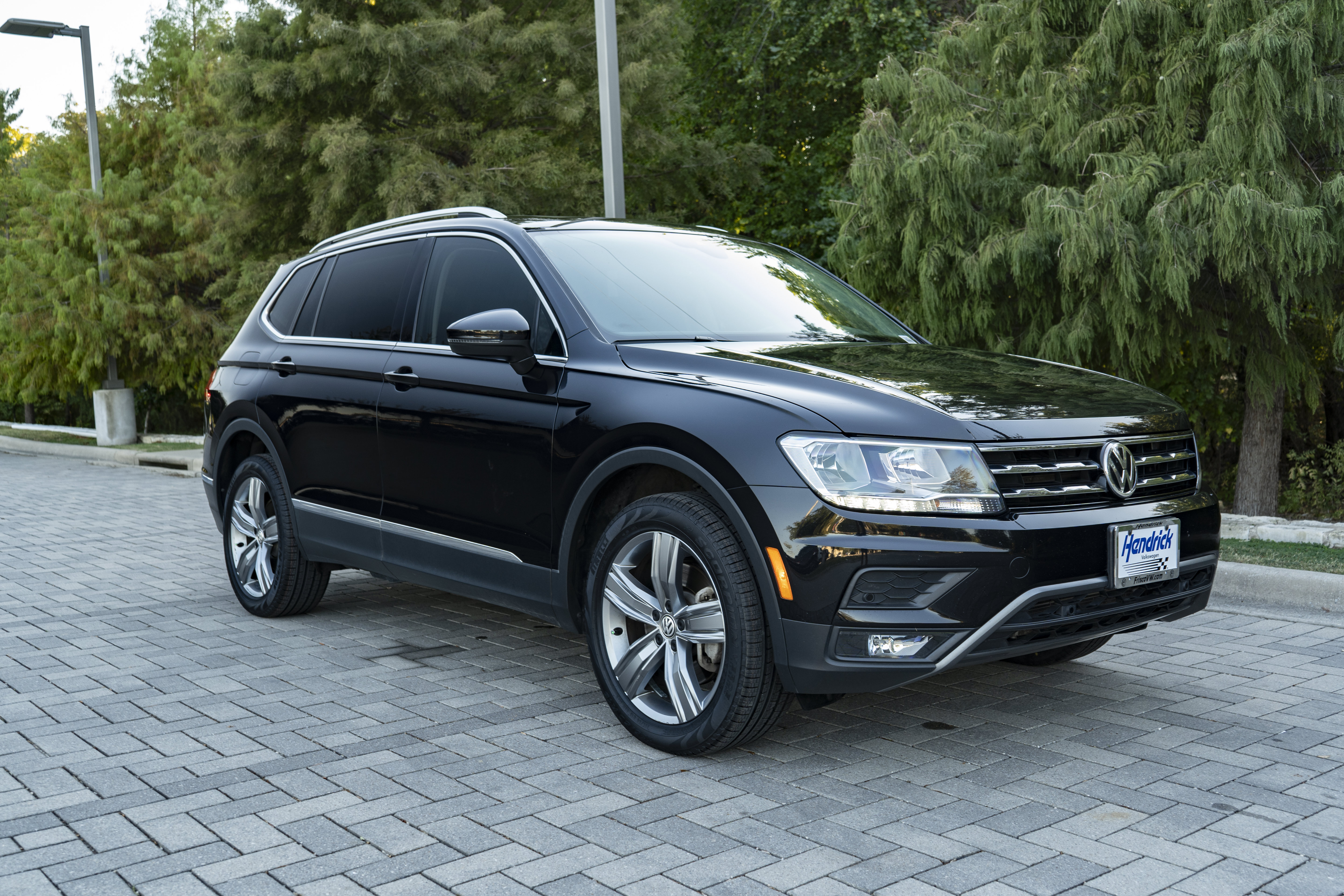 Used 2020 Volkswagen Tiguan SEL SUV