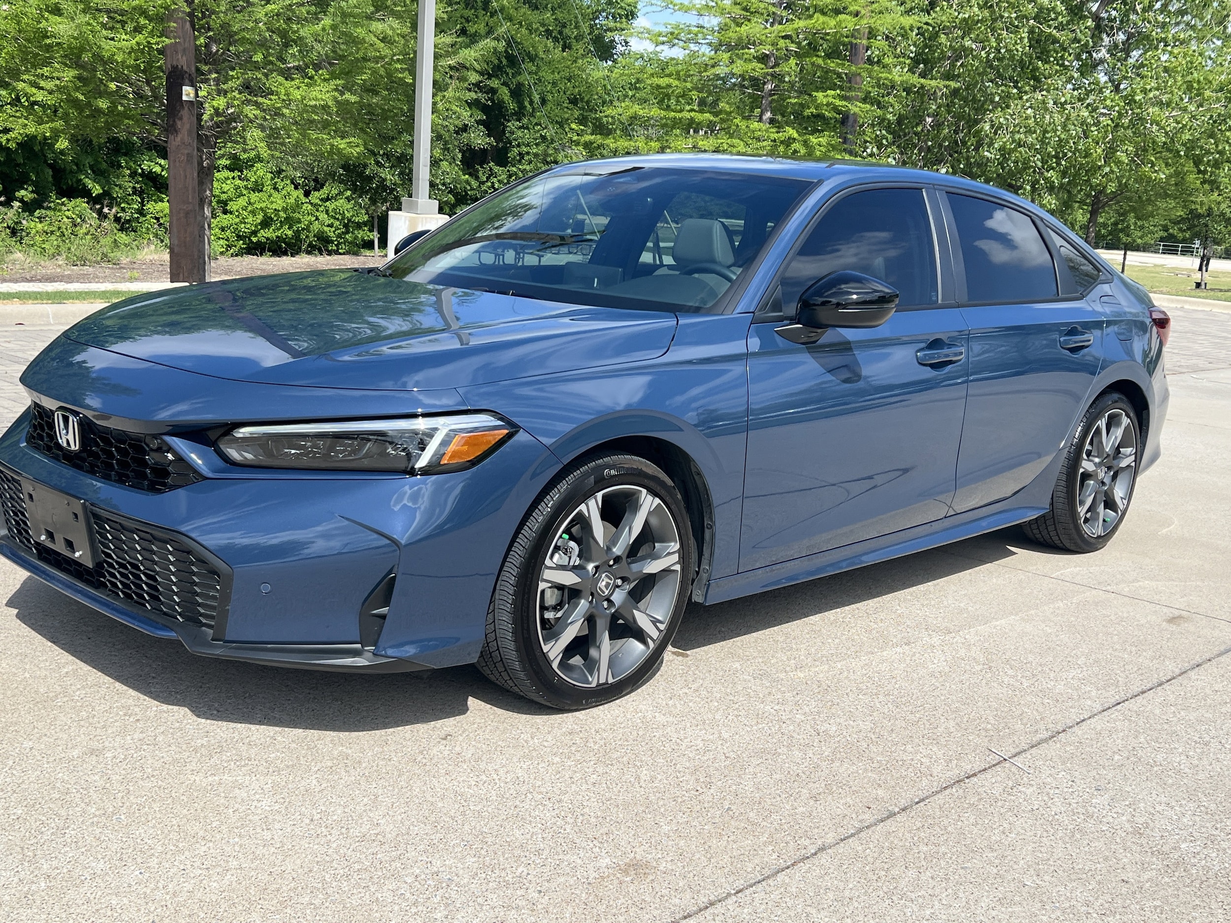 2026 Honda Civic Hybrid Sport Touring photo 4