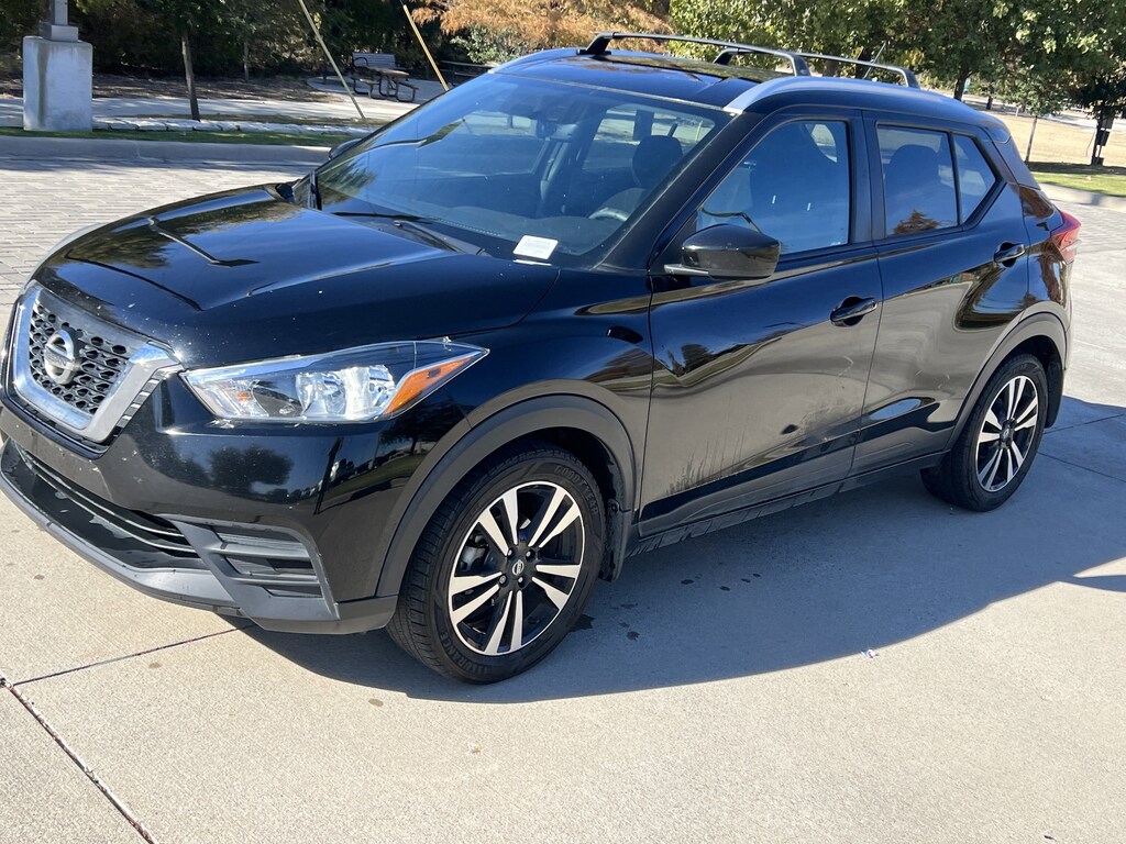 Used 2018 Nissan Kicks SV SUV