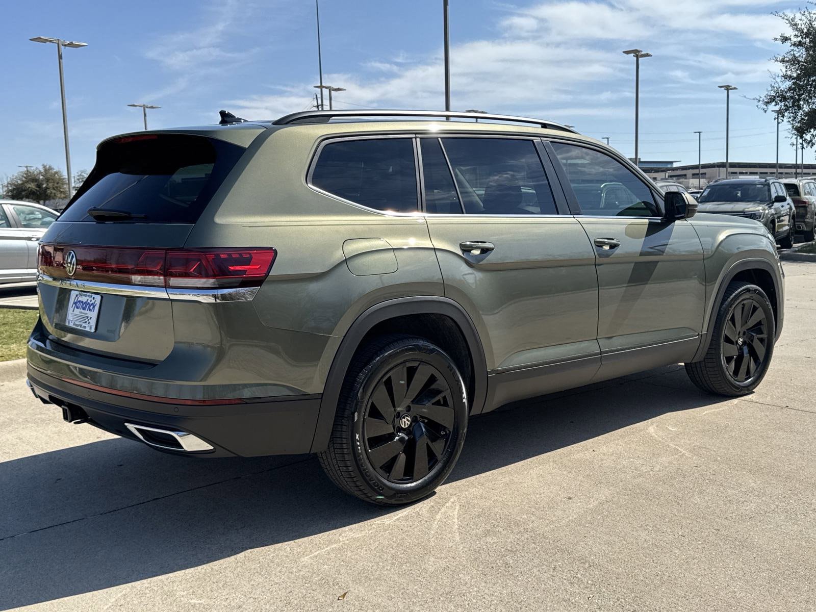 Volkswagen Atlas 2.0T SE W/Technology