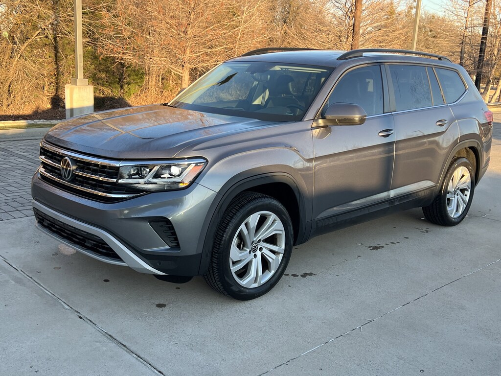 Used 2023 Volkswagen Atlas 3.6L V6 SE w/Technology SUV