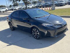 2017 Toyota Corolla SE Sedan