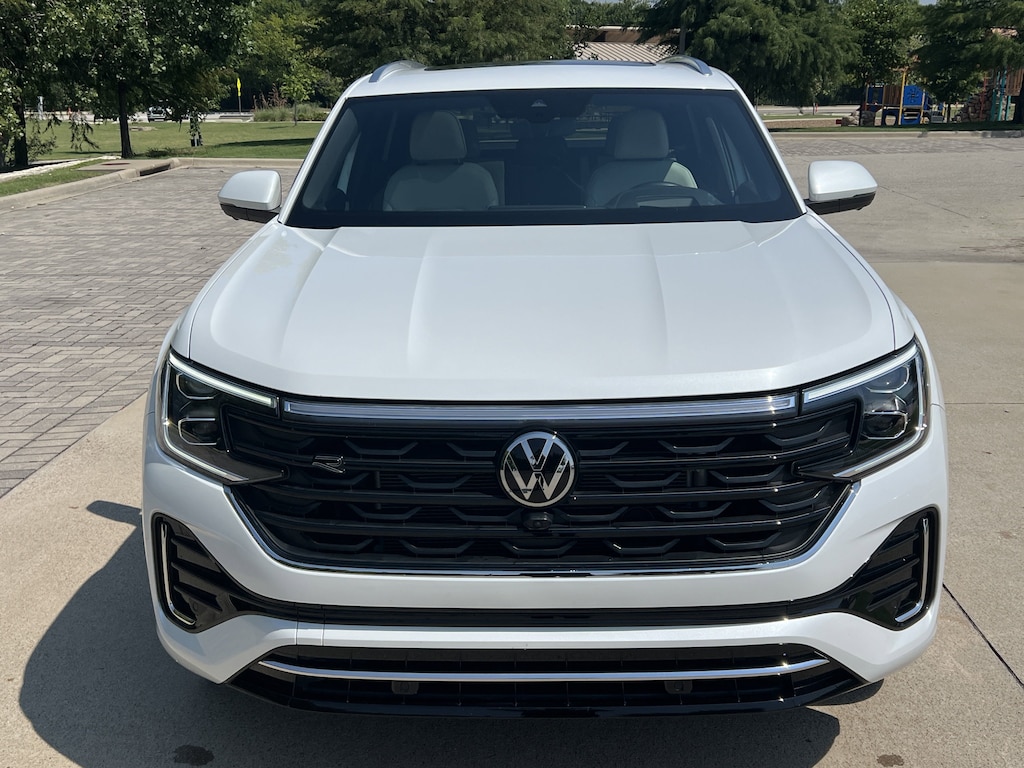 Used 2024 Volkswagen Atlas Cross Sport 2.0T SEL Premium R-Line SUV